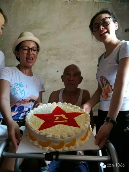 哦，老兵有譜，老兵心里敞亮著吶……