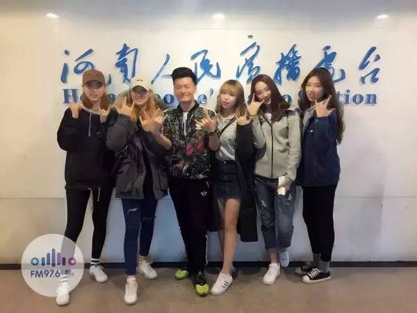 路飛終于體驗了一回“他在叢中笑”的感覺！