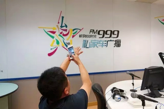 一言不合就撫摸鄭州，那怎么能少了我們私家車999？
