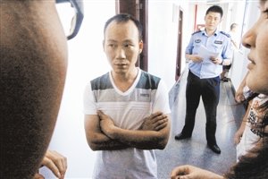 家屬沉默悲痛，不愿提起更多。