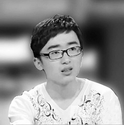 他是2010年湖北高考第88名，也是“口誅筆伐”母校的“刺兒頭”