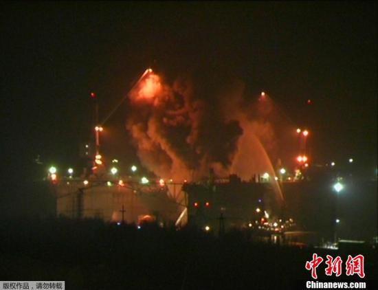 資料圖：2011年12月29日晚間，俄羅斯摩爾曼斯克州一艘名為“葉卡捷琳堡”號的核潛艇起火。