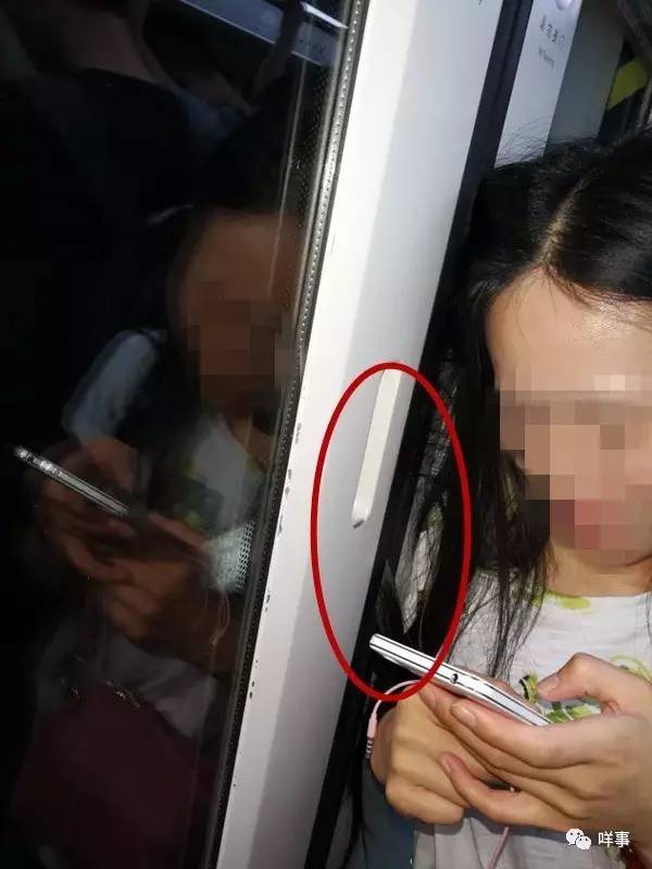 廣州一女子在車門將關(guān)時(shí)沖進(jìn)車廂 長發(fā)被活活?yuàn)A住