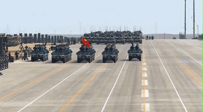 日本網(wǎng)友第一次看中國(guó)建軍節(jié)閱兵直播 啥反應(yīng)？