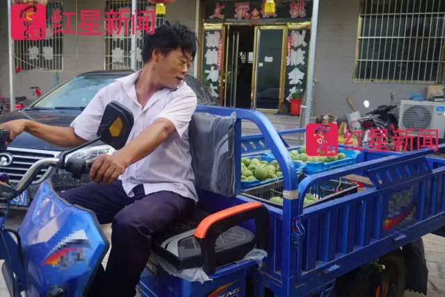 文玩核桃遇冷由幾萬一對(duì)降到5元沒人要？商戶否認(rèn)