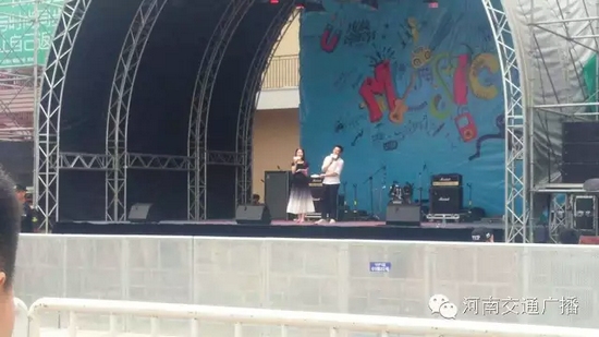 河南交通廣播主持人佳音、彎彎、朱浩都登上了優(yōu)放舞臺，優(yōu)放，交廣在這里！