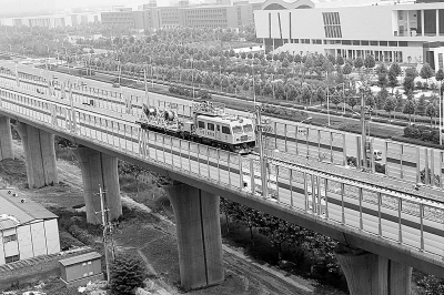 開城鐵建成通車之后，將開行時速200公里的動車組，屆時，鄭州到開封的用時將縮短為19分鐘