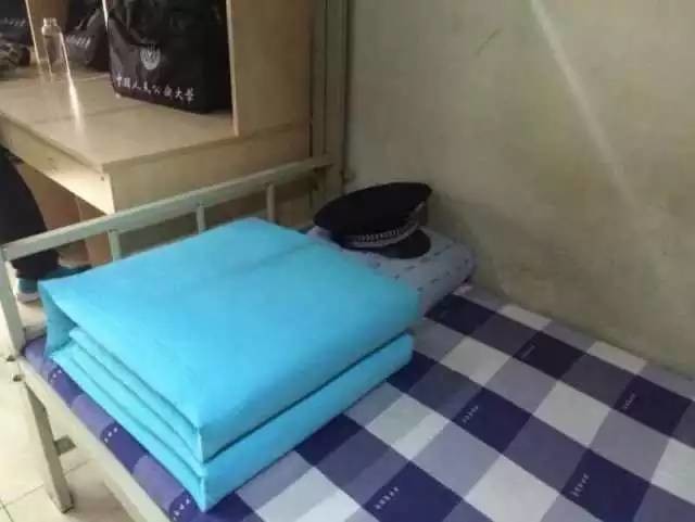 這個(gè)學(xué)校的男生宿舍火了！女同學(xué)都喊著要嫁