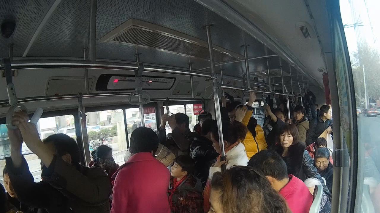 陌生人向你借手機 給嗎？